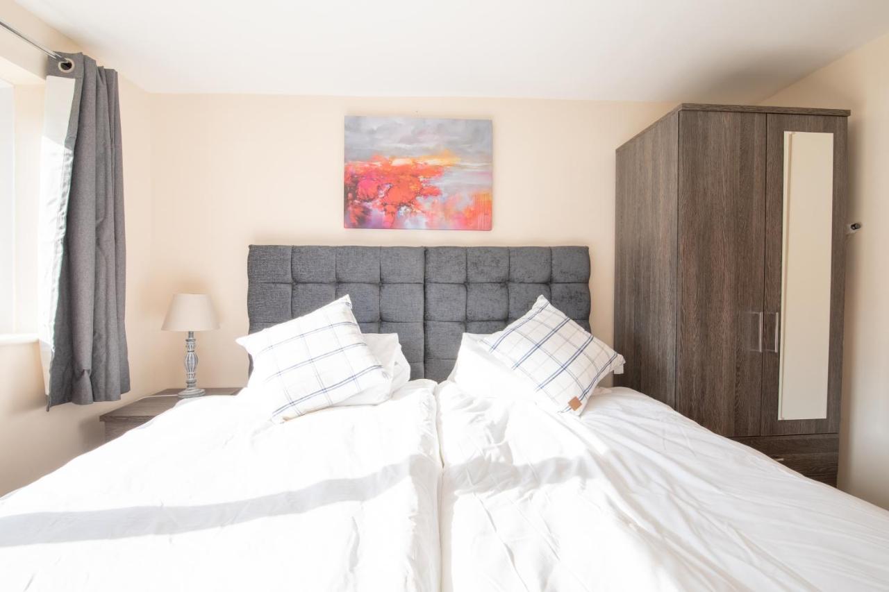 Host & Stay - Hanover Apartment スウォンジー エクステリア 写真